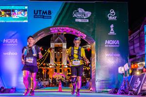 BIB: 5428, 5207
                            <button type="button" onclick="openModal(21811959)" class="btn btn-primary btn-sm float-right btn-popup" data-toggle="modal" data-target=".modal-high-quality">
                        <i class="fas fa-shopping-cart"></i> Add to Cart
                    </button>
                                            <button type="button" onclick="isThisMe(21811959, true)" class="btn btn-success btn-sm float-right btn-popup btn-isme hidden" data-toggle="tooltip" data-placement="bottom" title="นี่คือรูปของคุณใช่ไหม คลิกที่นี่เพื่อเอาเข้าอัลบั้ม">
                        <i class="fas fa-plus"></i> Add to album
                    </button>
                    <button type="button" onclick="isThisMe(21811959, false)" class="btn btn-warning btn-sm float-right btn-popup btn-isnotme hidden">
                        <i class="fas fa-ban"></i> Remove from album
                    </button>